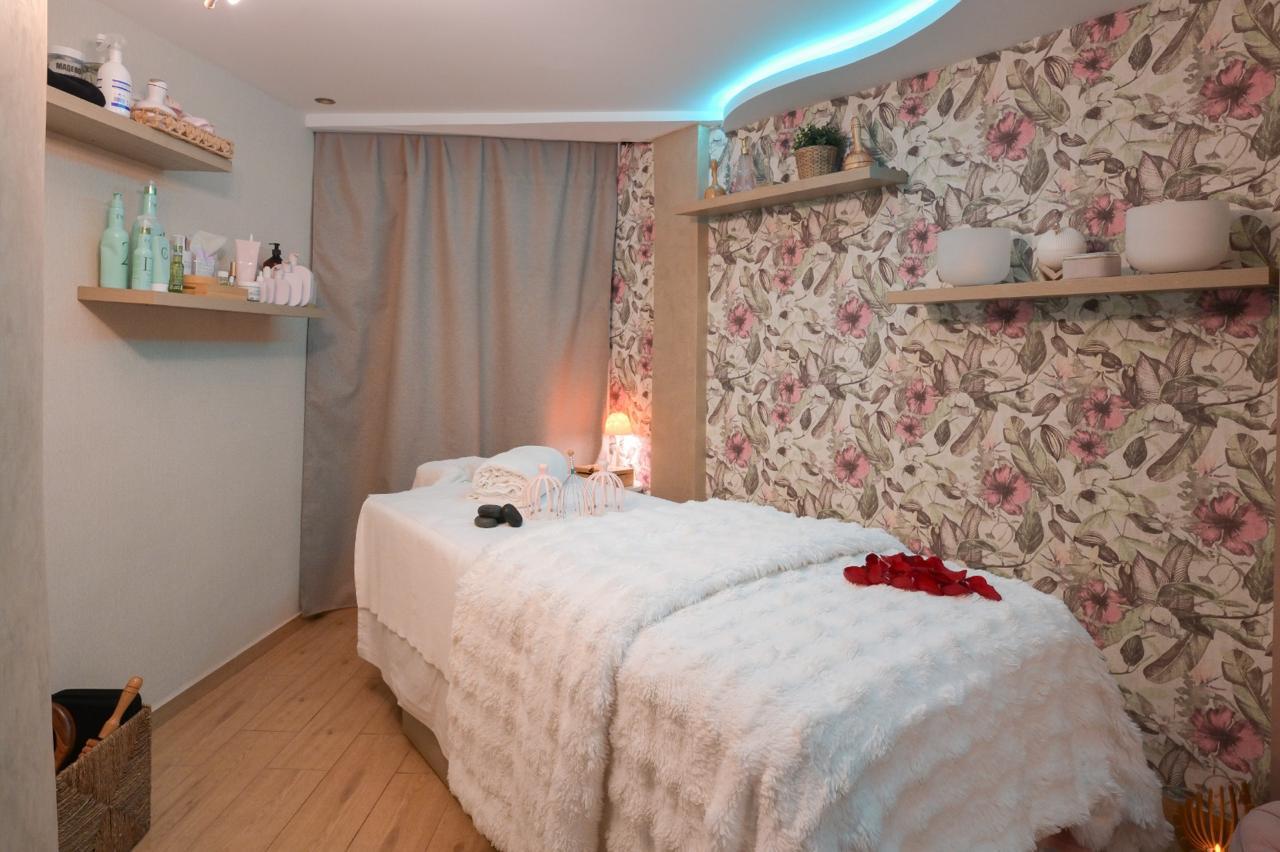 Salon Beauty by Camille